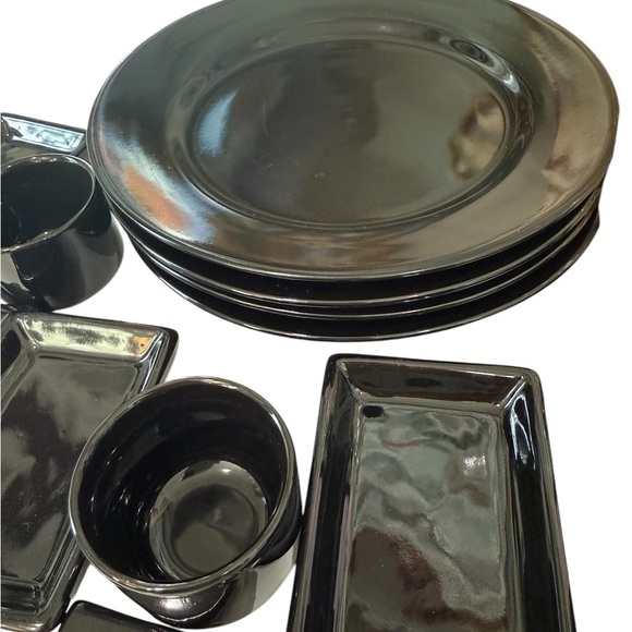 Sake and Sushi Set with Plates, Carafe, cups chopstick holders sushi plates - Picture 2 of 9